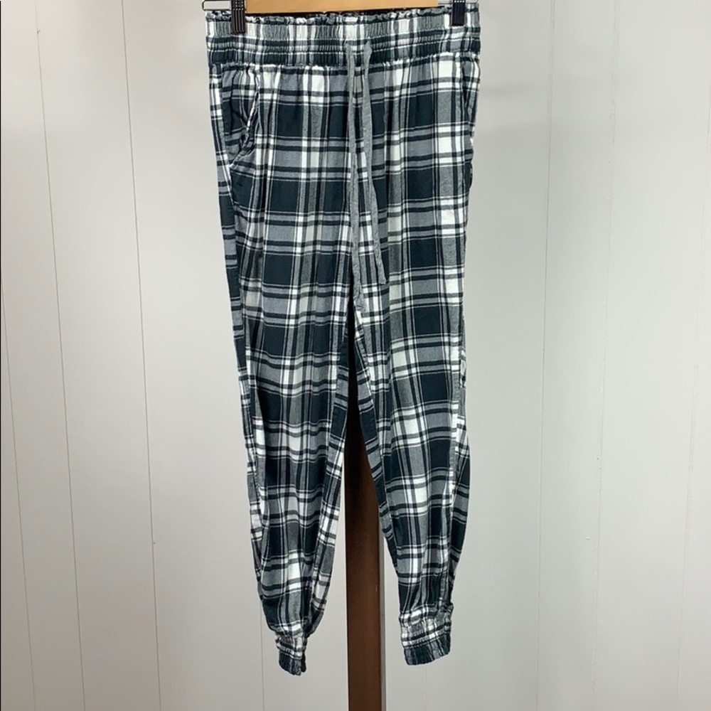 Aerie Black and White Plaid Jogger PJ Pants